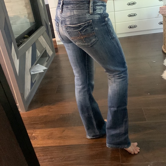 Beautiful retro low cut jeans . - Picture 2 of 8